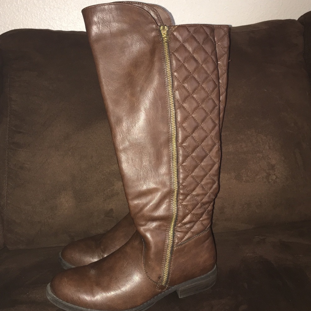 Ladies brown boots